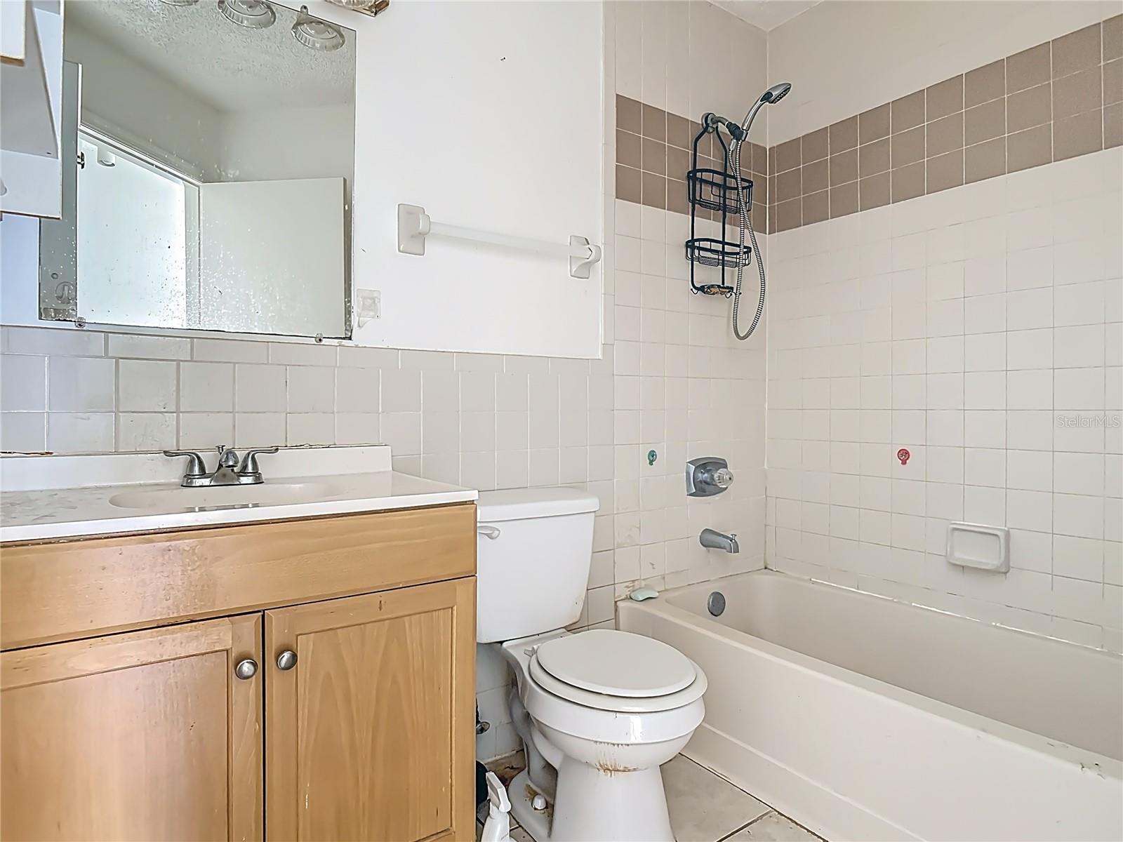 Image 16 of 35 For 1513 Heritage Lane