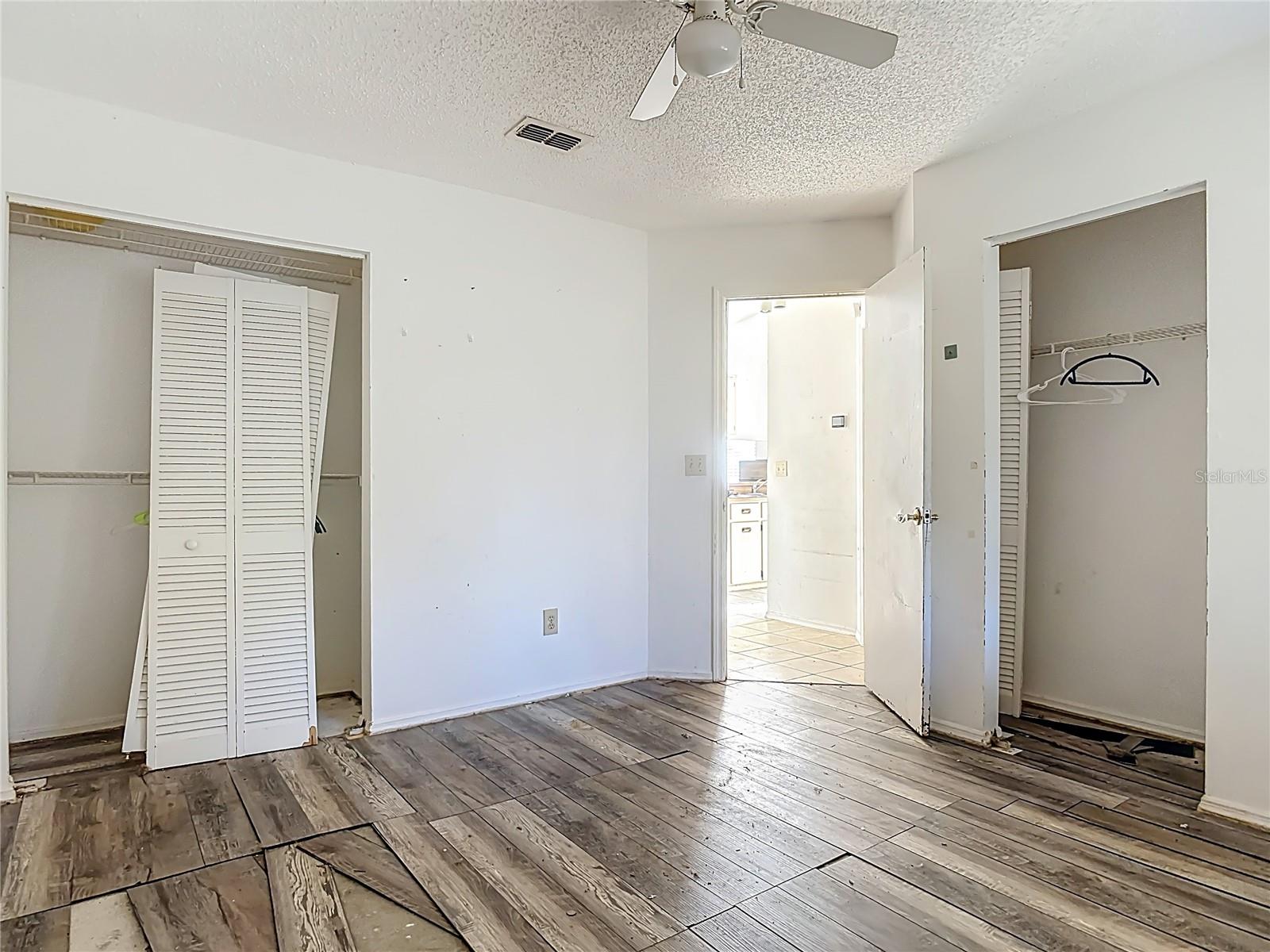 Image 18 of 35 For 1513 Heritage Lane