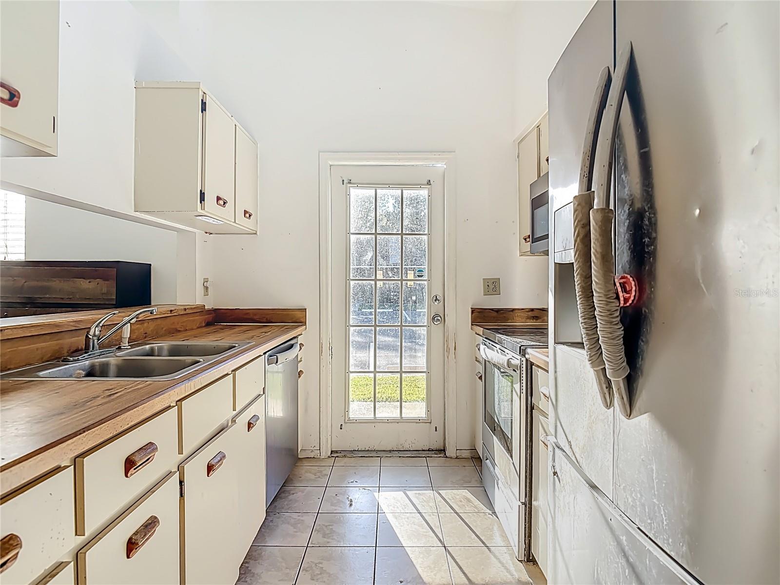 Image 8 of 35 For 1513 Heritage Lane