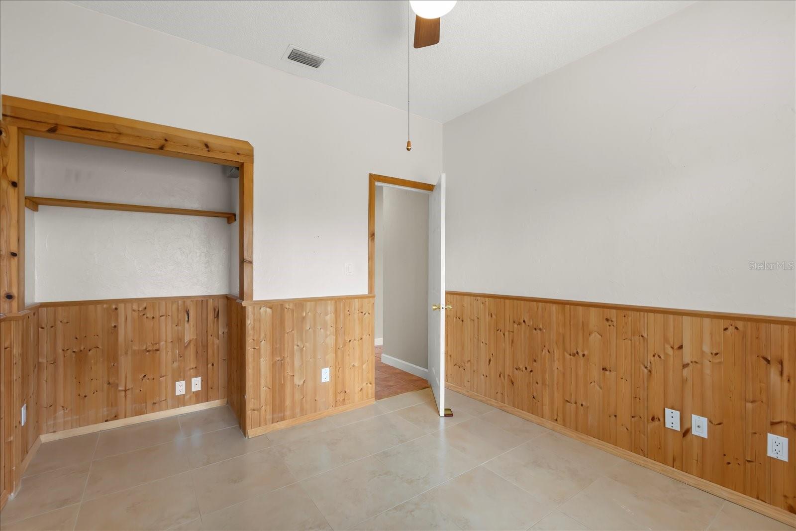 Image 22 of 35 For 2632 Golfridge Lane