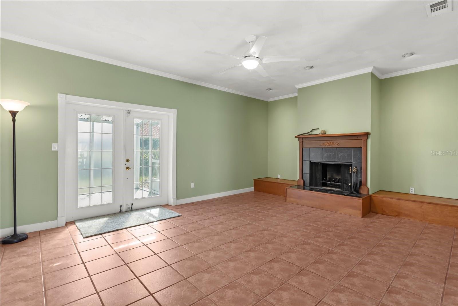 Image 7 of 35 For 2632 Golfridge Lane