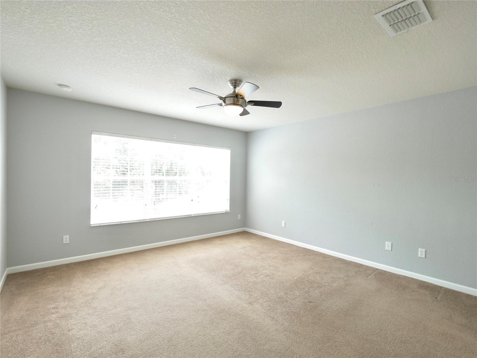 Image 13 of 24 For 12958 Vennetta Way