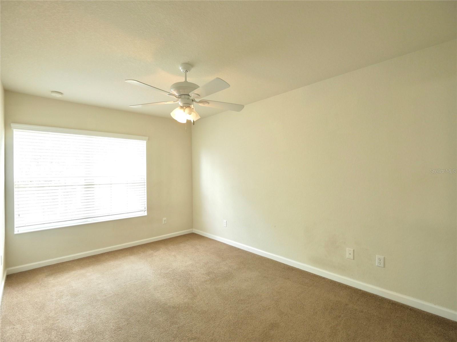 Image 15 of 24 For 12958 Vennetta Way