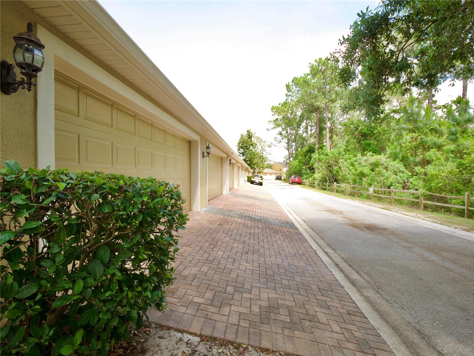 Image 21 of 24 For 12958 Vennetta Way