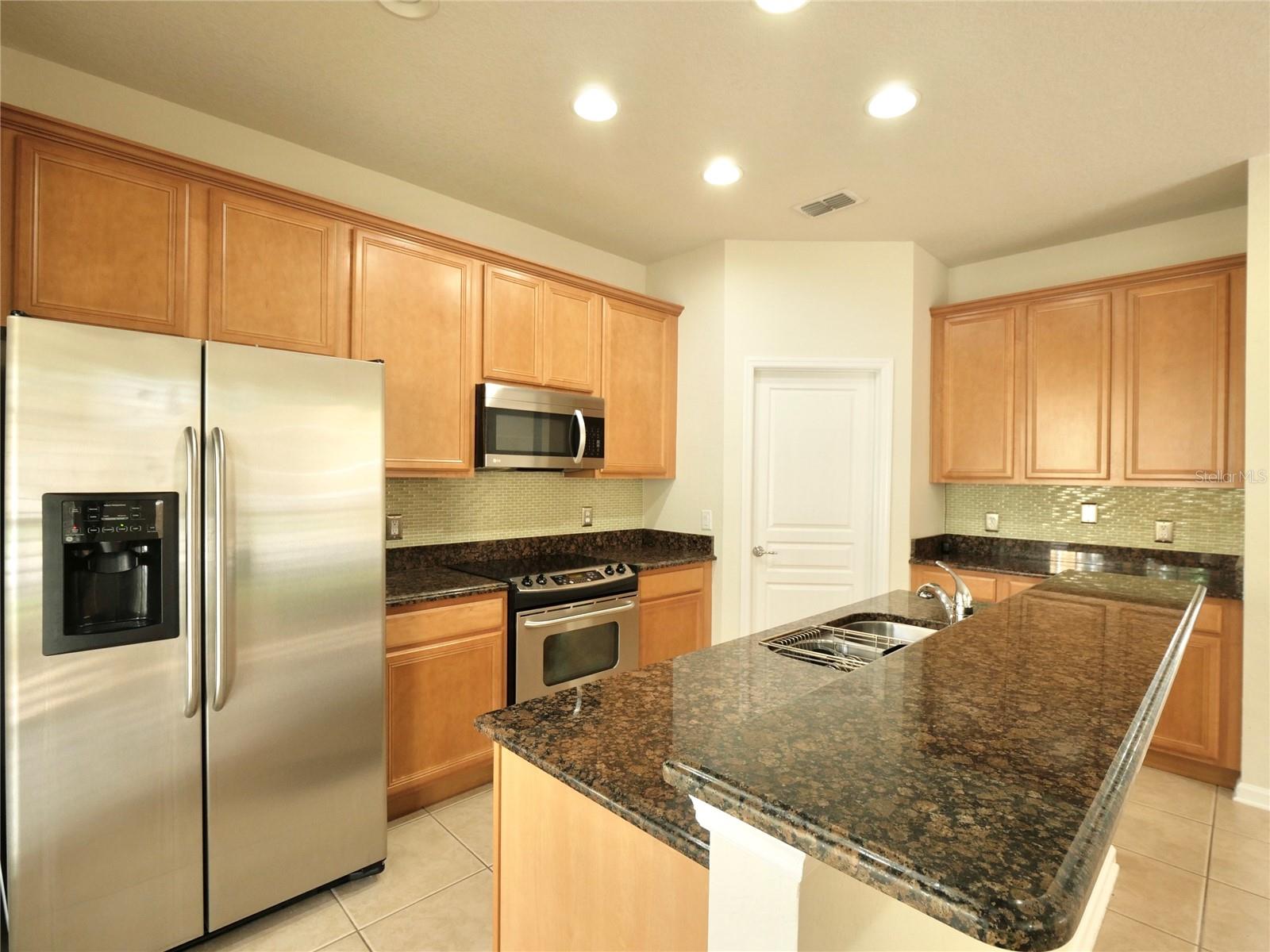 Image 6 of 24 For 12958 Vennetta Way