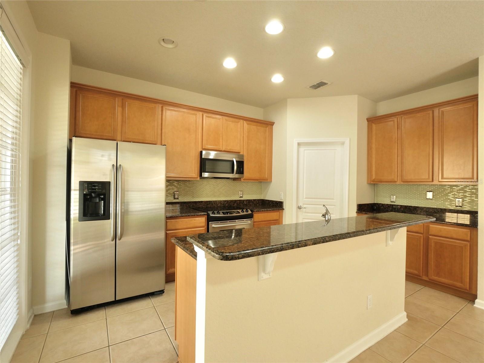 Image 8 of 24 For 12958 Vennetta Way