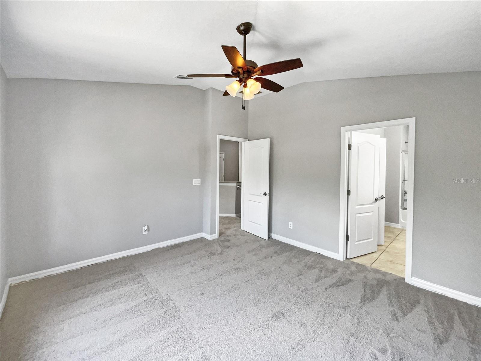 Image 18 of 26 For 10888 Eclipse Lily Way S