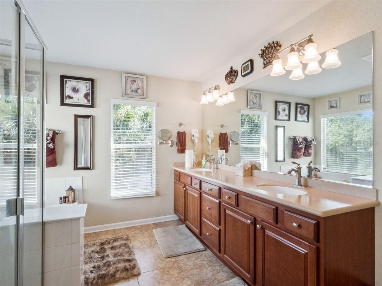 Image 26 of 32 For 7991 Esta Lane