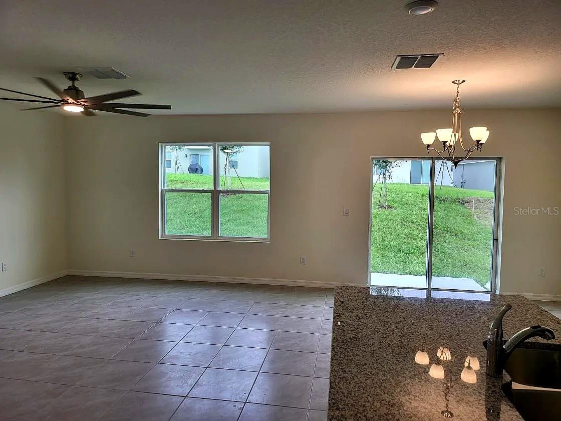 Image 14 of 53 For 2030 Maple Ridge Drive