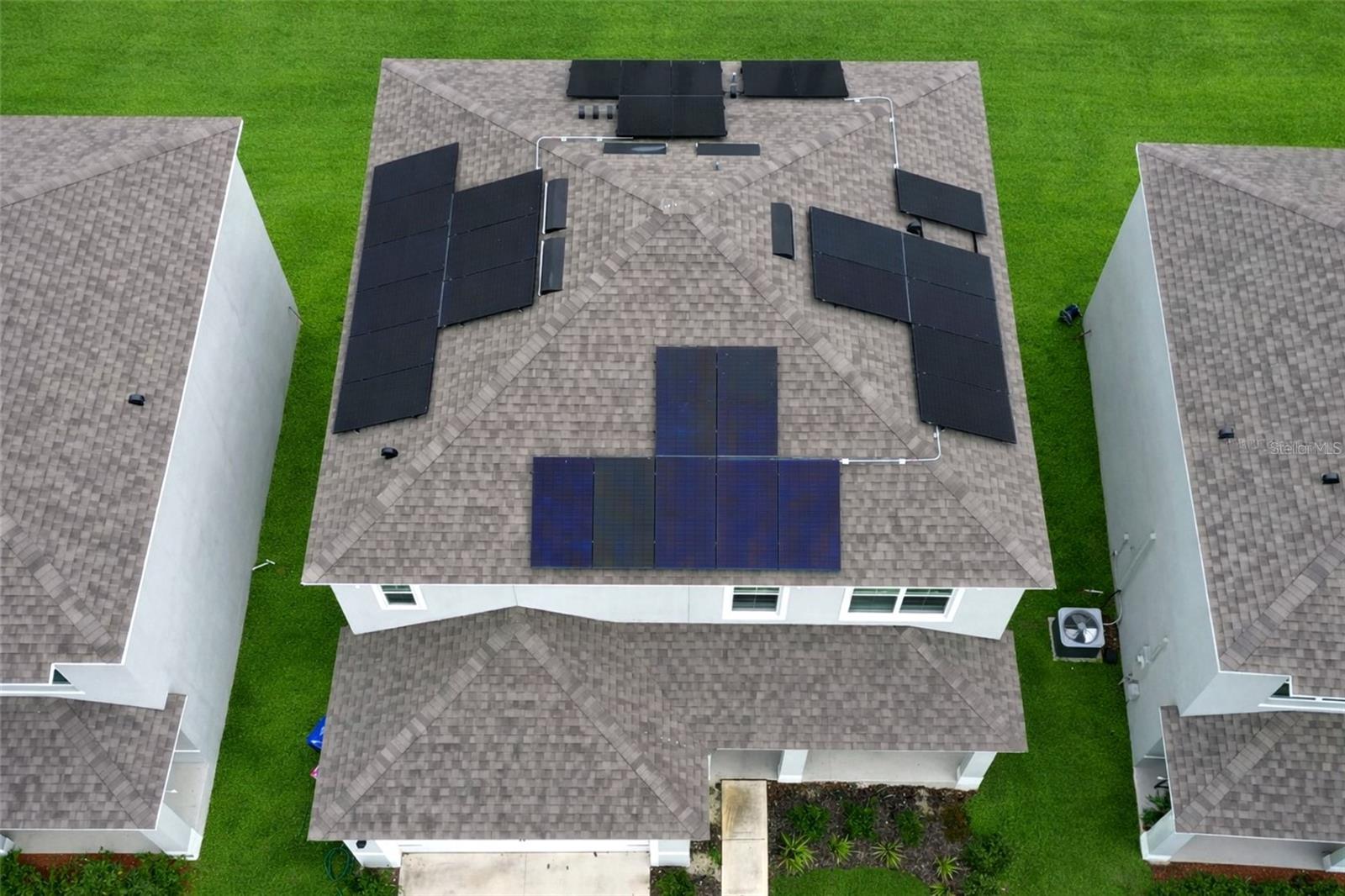 Image 5 of 53 For 2030 Maple Ridge Drive