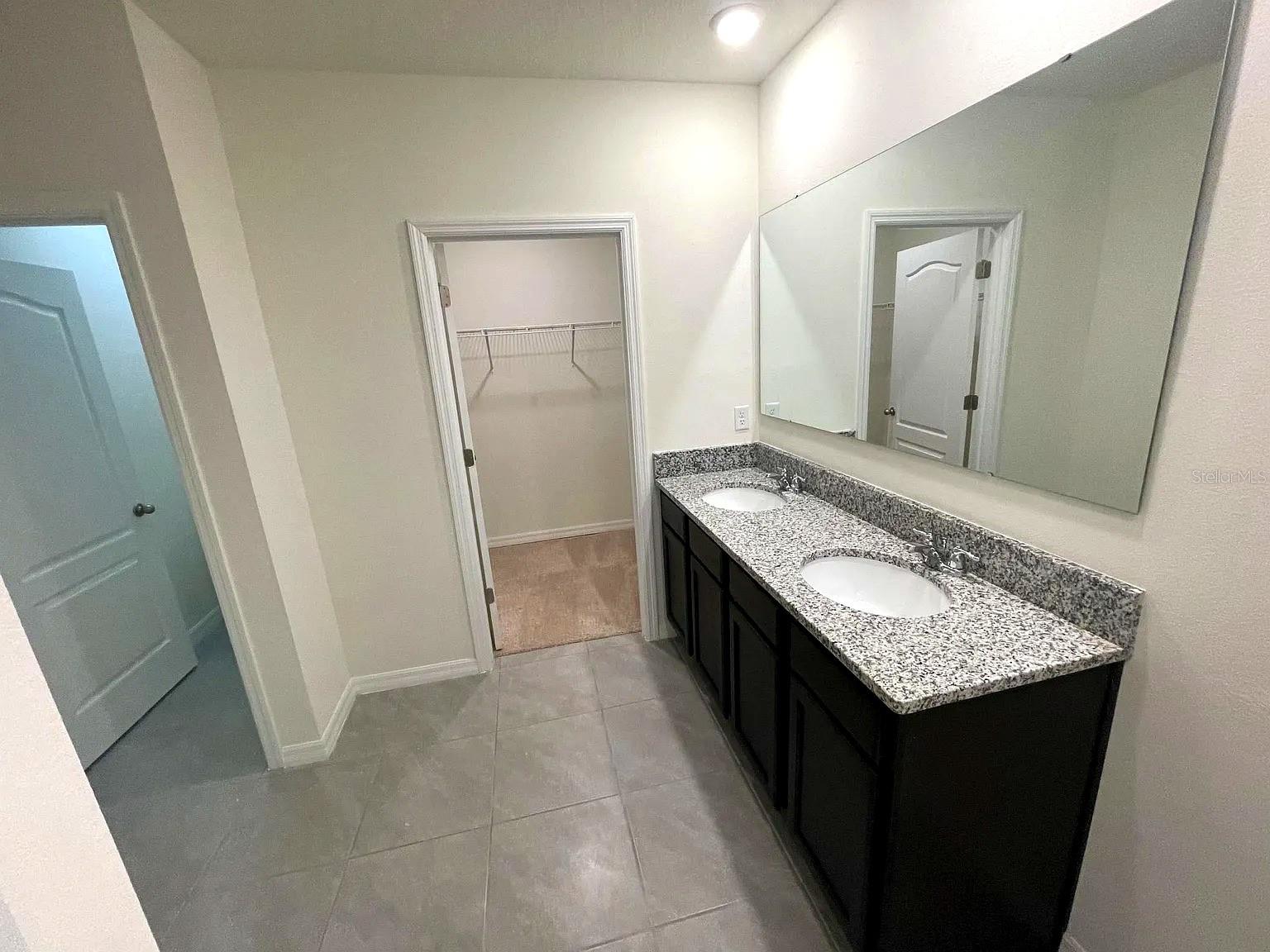 Image 9 of 53 For 2030 Maple Ridge Drive