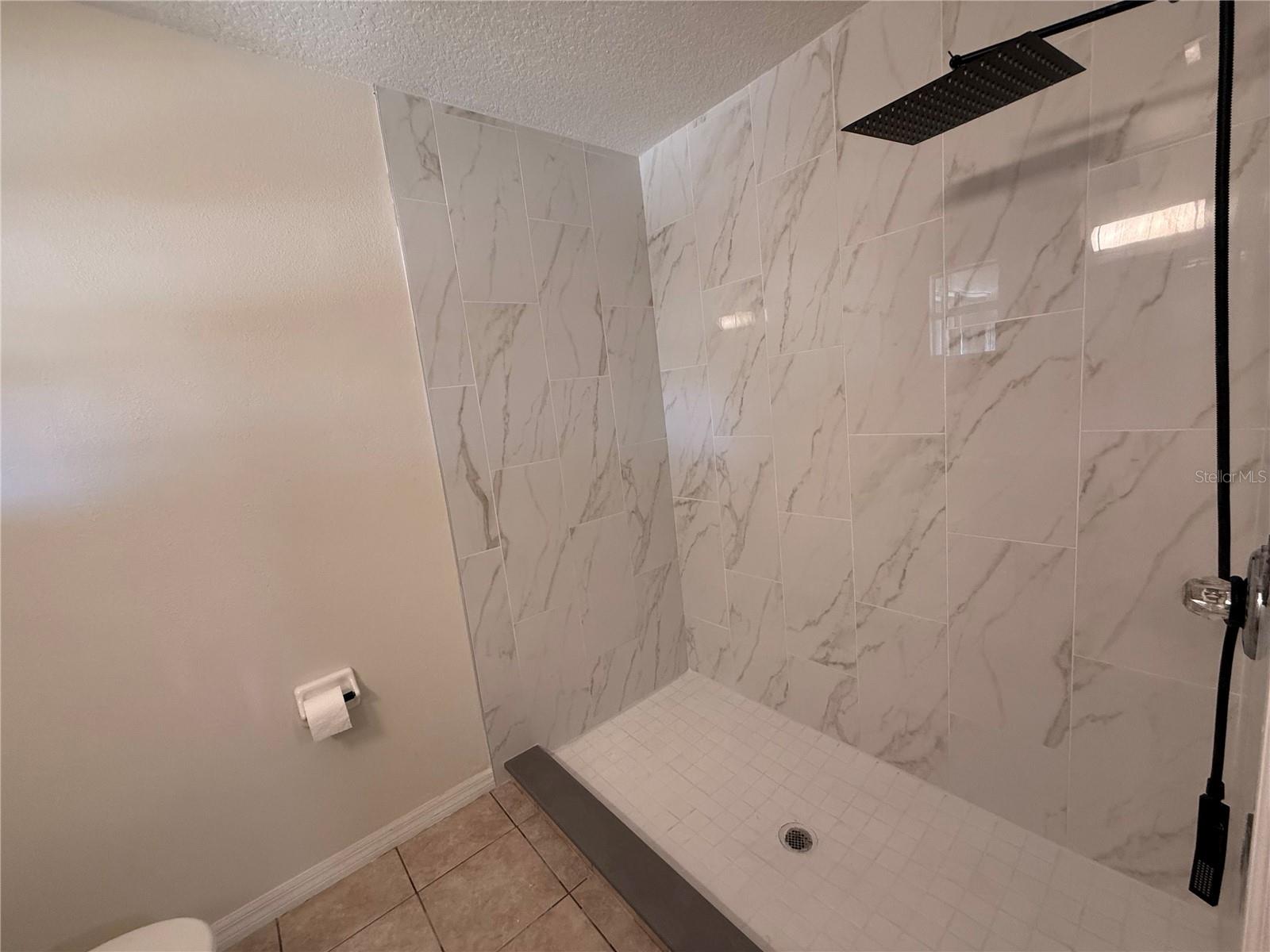 Image 11 of 13 For 729 Squirrel Court