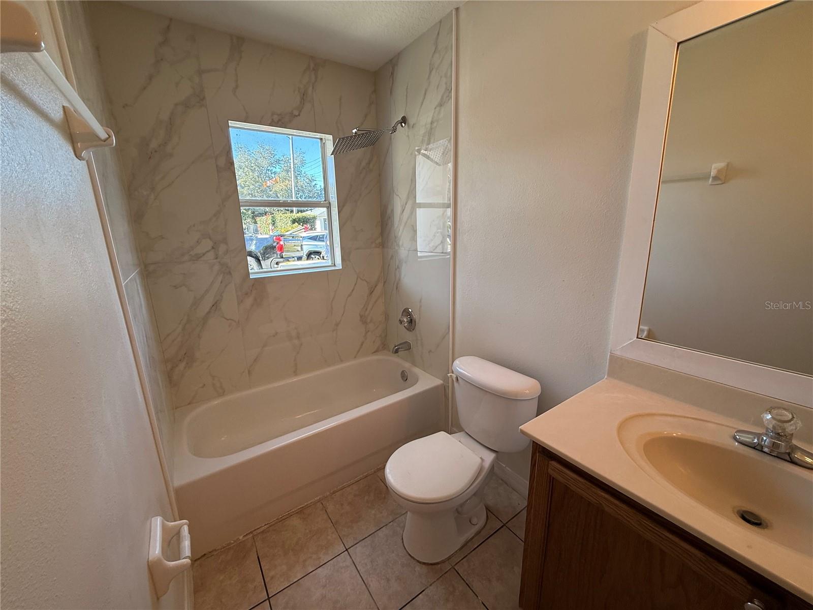 Image 7 of 13 For 729 Squirrel Court