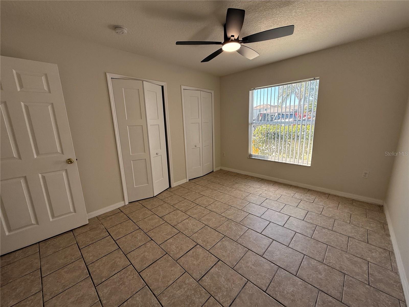 Image 9 of 13 For 729 Squirrel Court