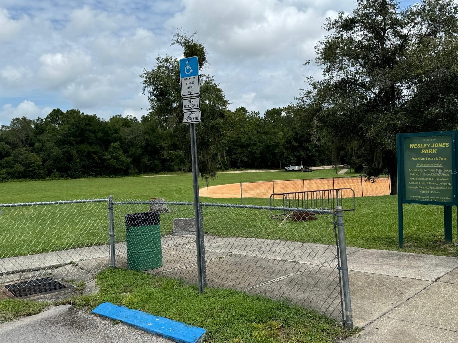 Image 5 of 7 For 2272 Chamberlain Street