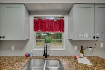 Image 8 of 17 For 111 Ventura Drive