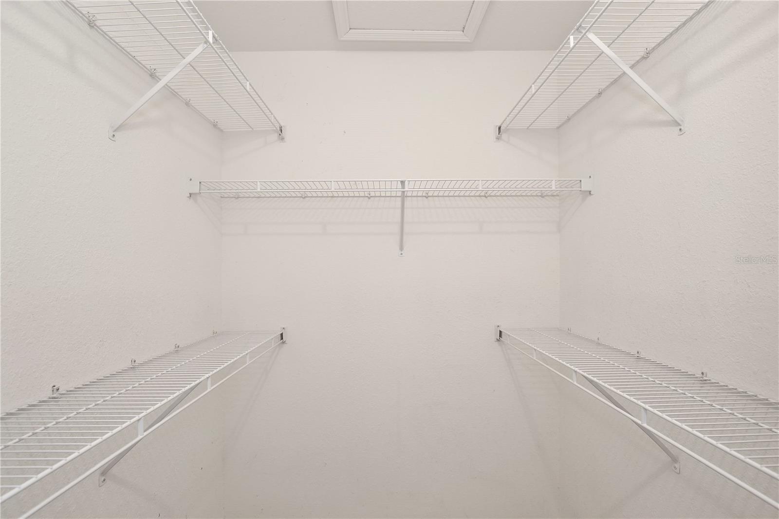 Image 12 of 17 For 5131 City Street 634