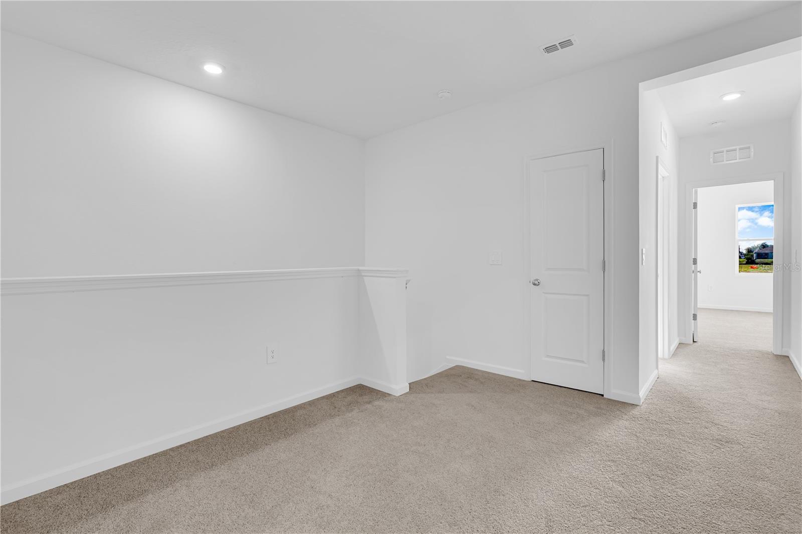 Image 17 of 30 For 2827 Maloof Drive