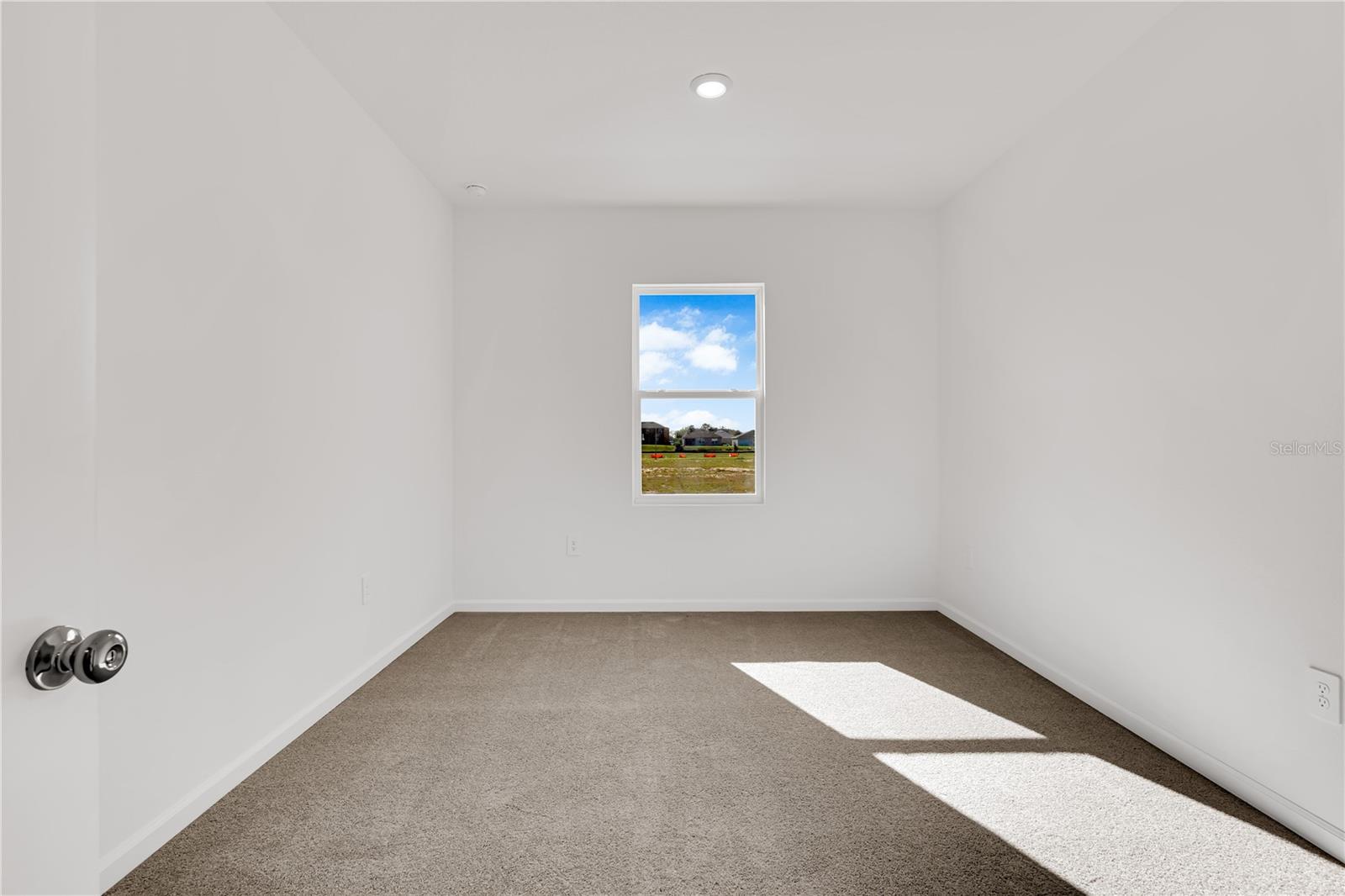 Image 21 of 30 For 2827 Maloof Drive