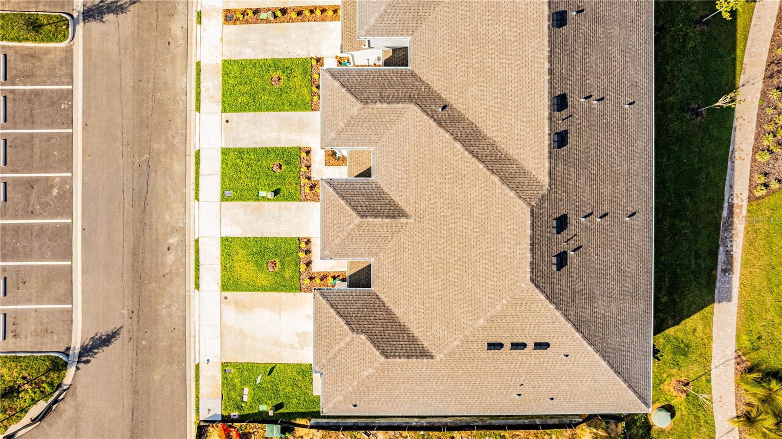 Image 25 of 30 For 2827 Maloof Drive