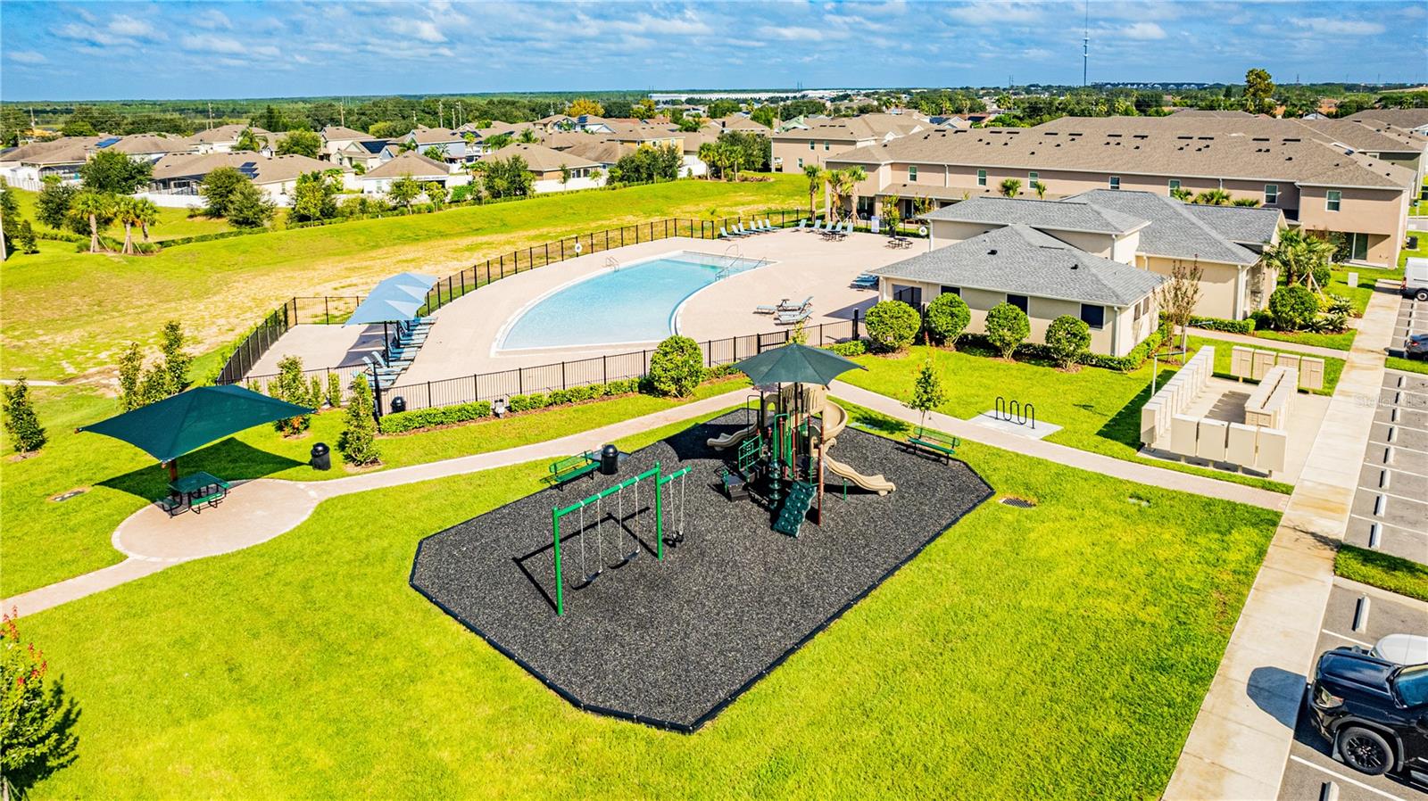 Image 28 of 30 For 2827 Maloof Drive