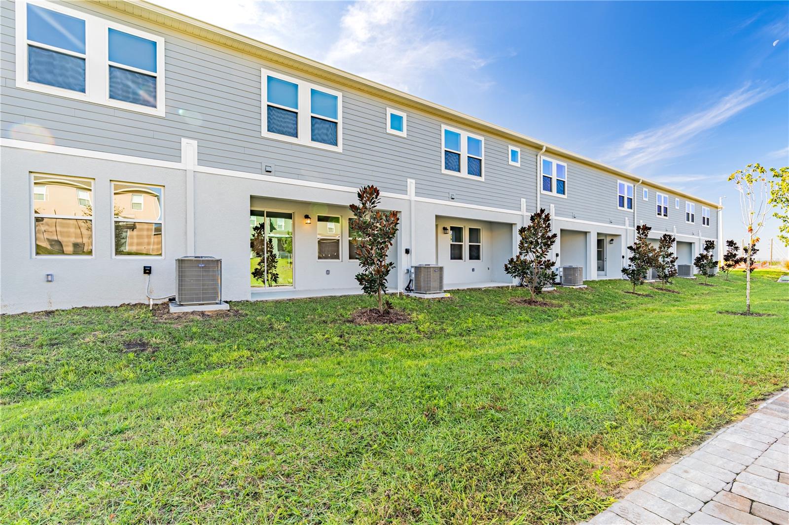 Image 9 of 30 For 2827 Maloof Drive