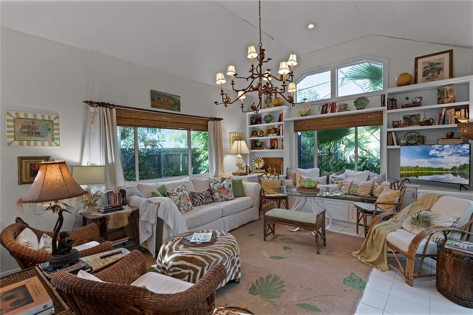 Image 6 of 41 For 1611 Walnut Avenue