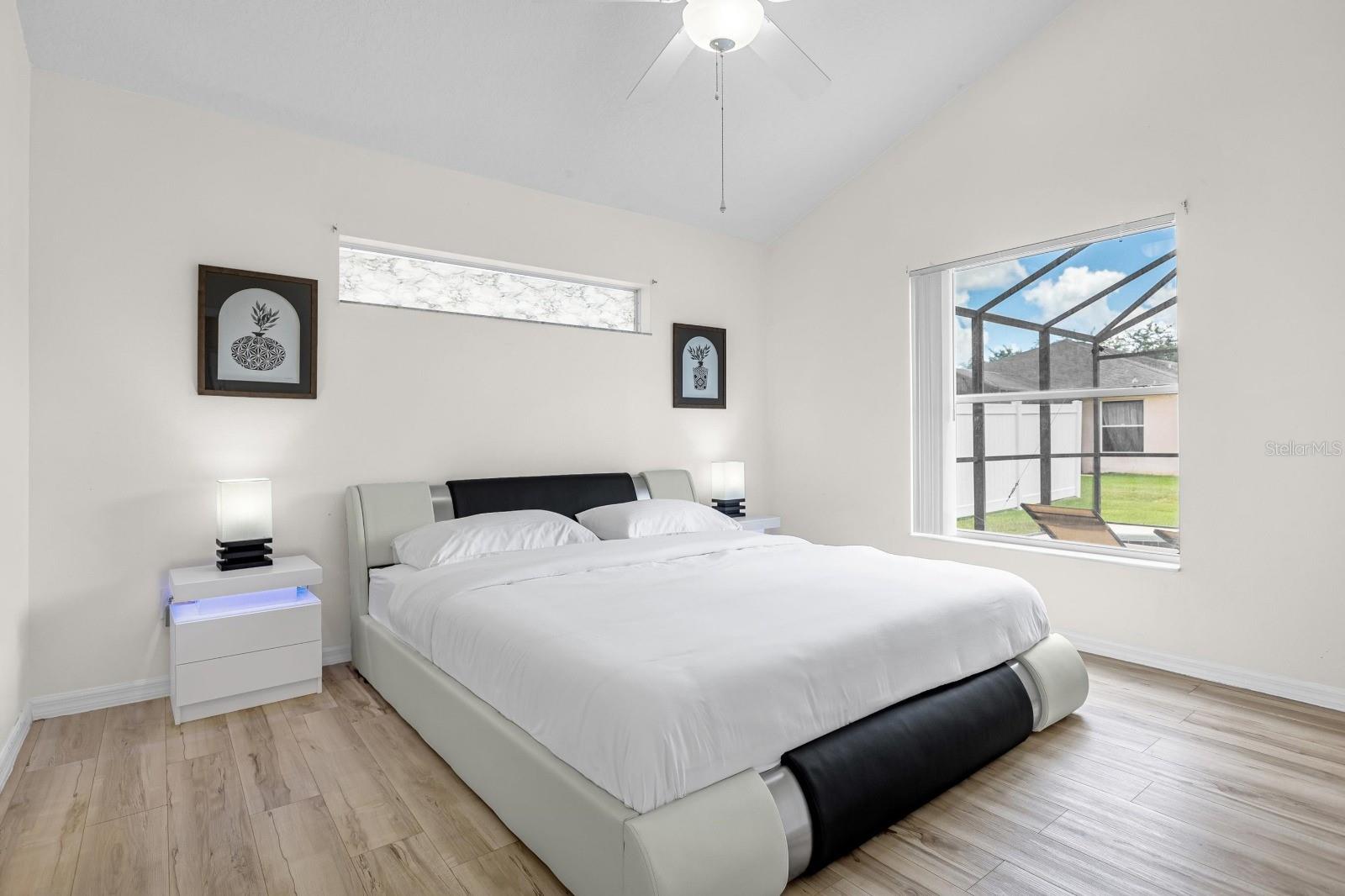 Image 20 of 34 For 1015 Tourmaline Drive