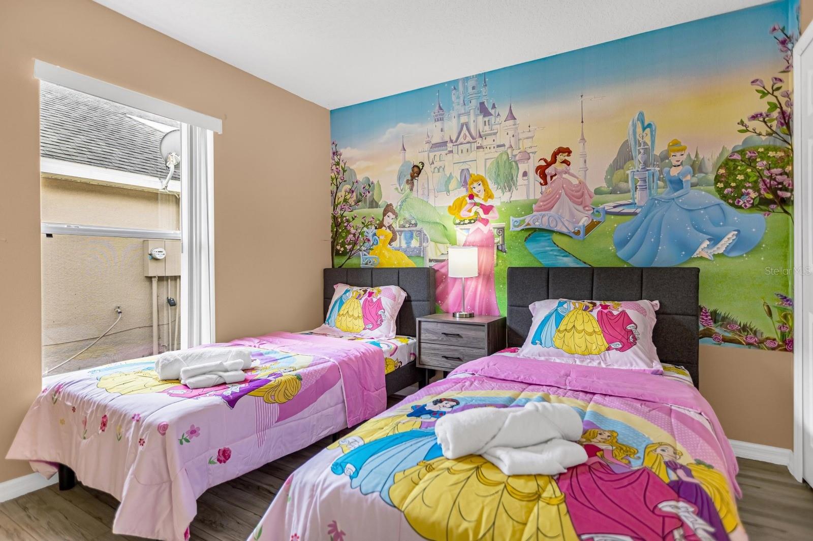 Image 29 of 34 For 1015 Tourmaline Drive