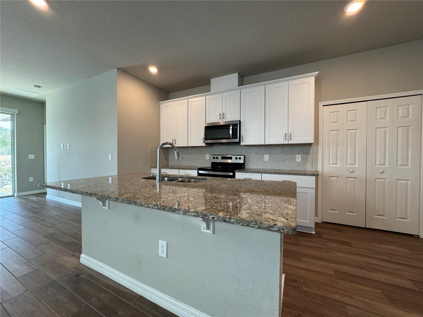 Image 8 of 21 For 2325 Mystic Maze Lane