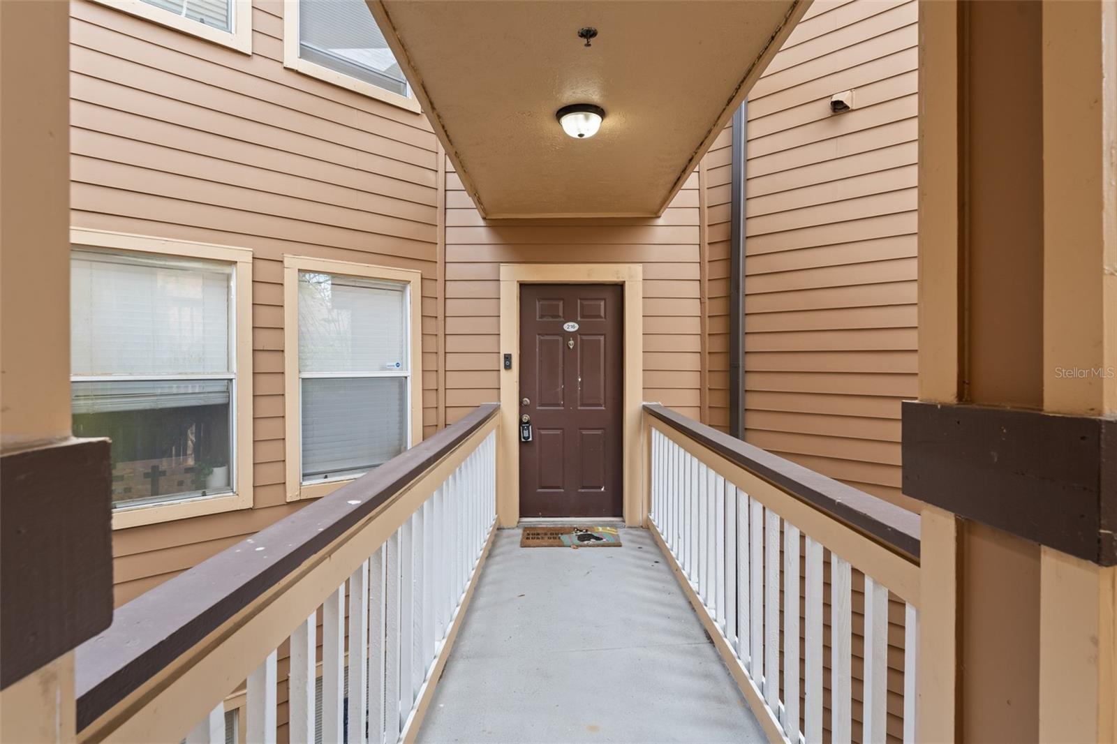 Image 3 of 33 For 490 Pin Oak Place 216