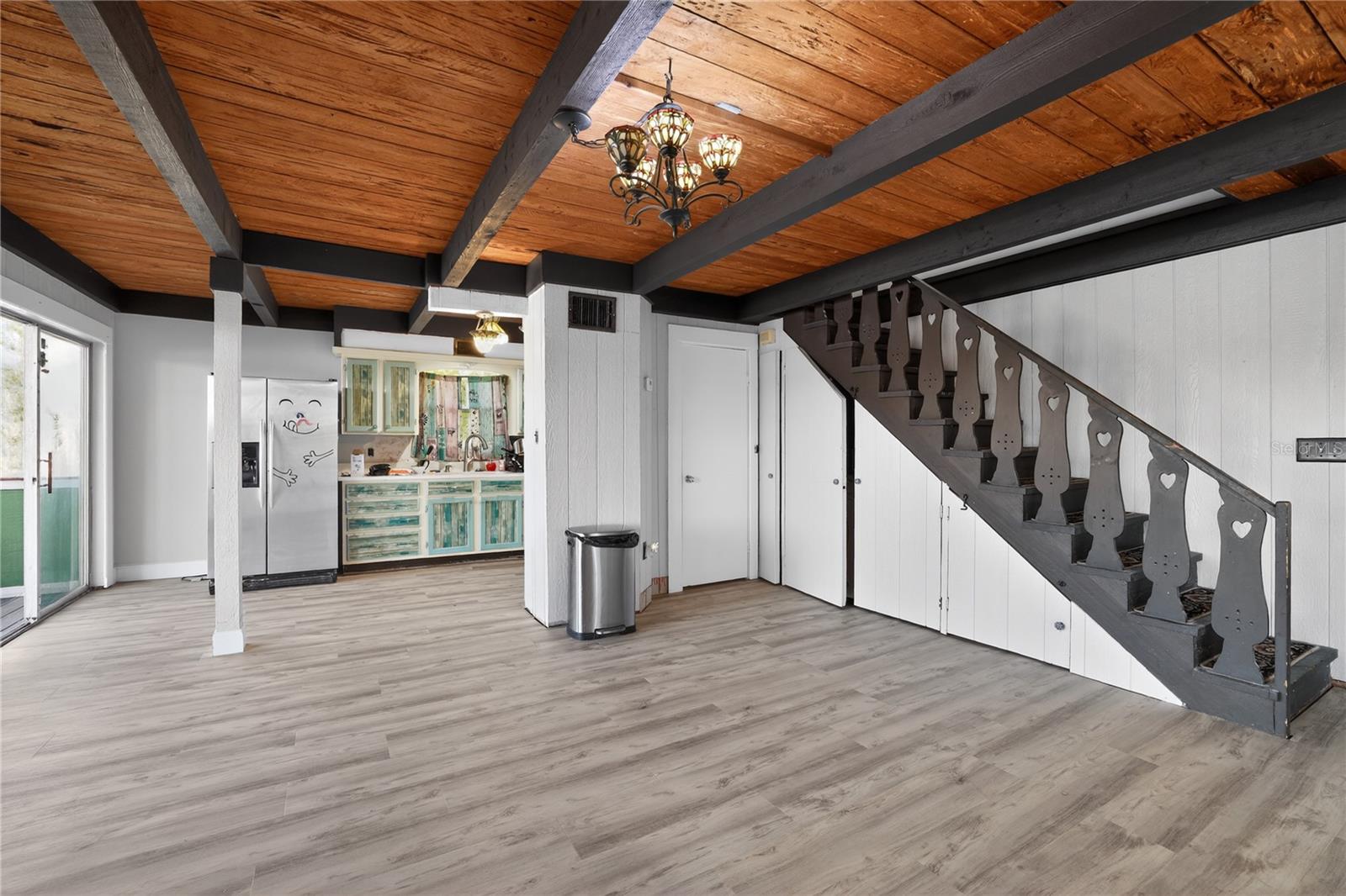 Image 15 of 42 For 8111 Mobley Road