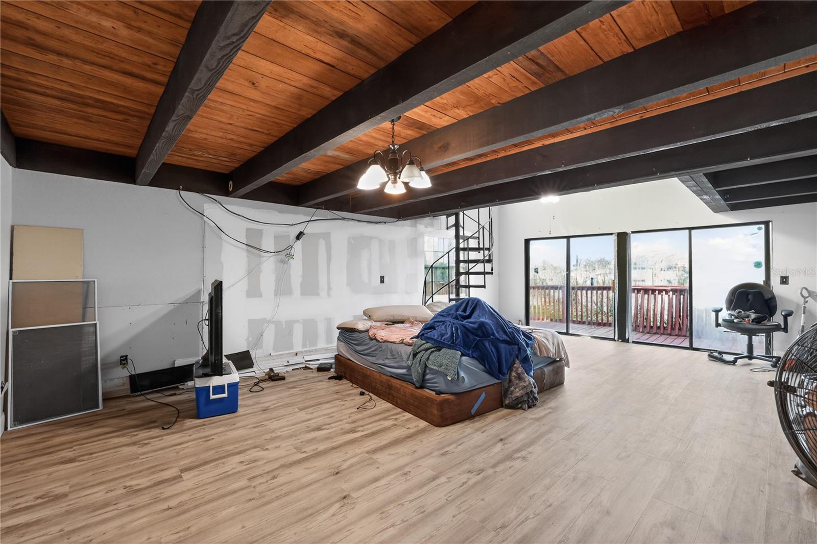 Image 21 of 42 For 8111 Mobley Road