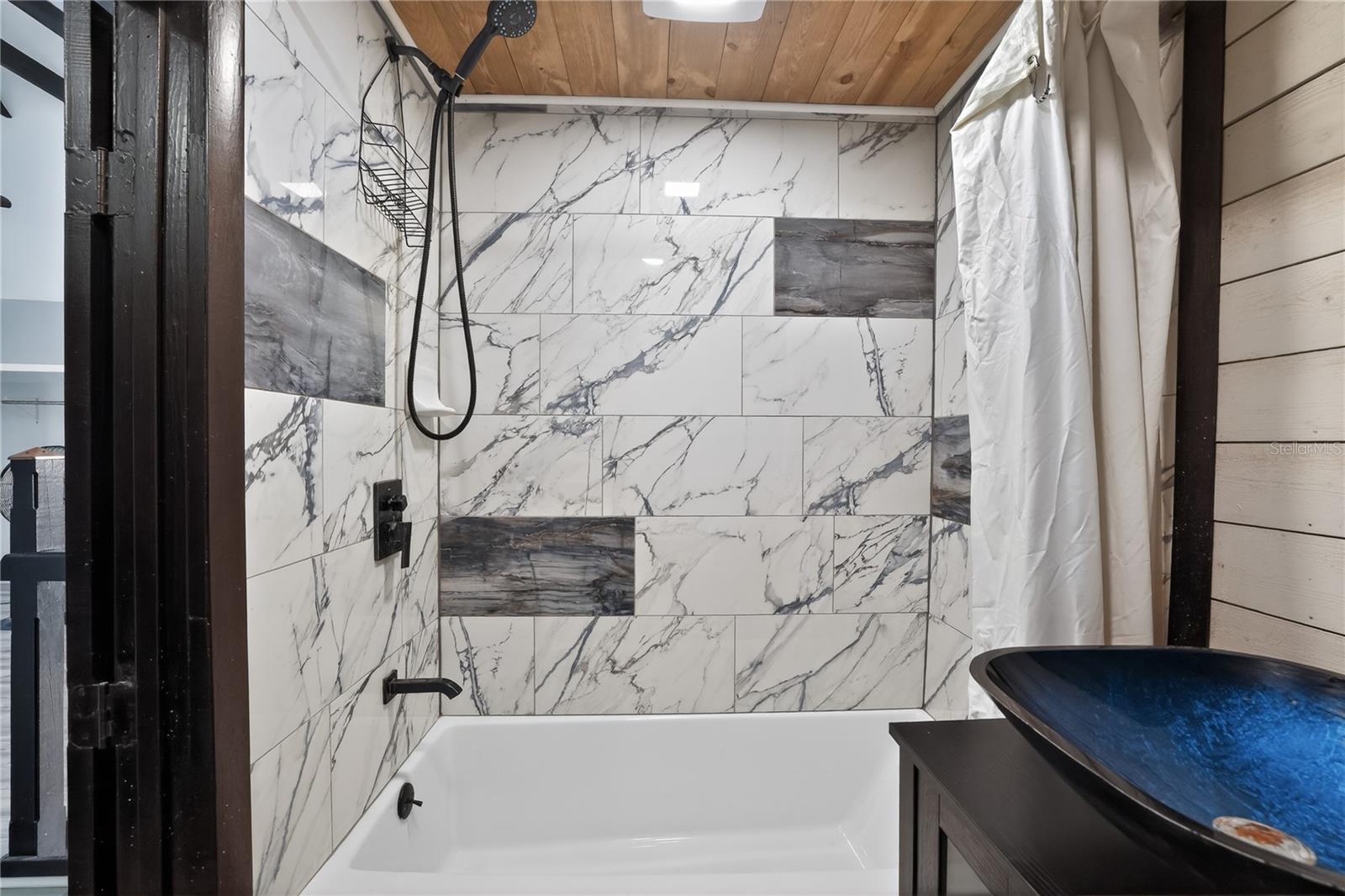 Image 23 of 42 For 8111 Mobley Road