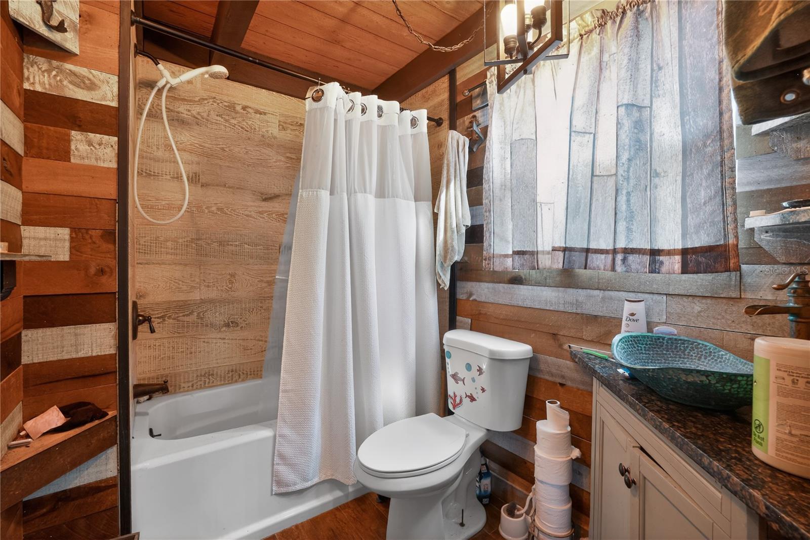 Image 25 of 42 For 8111 Mobley Road