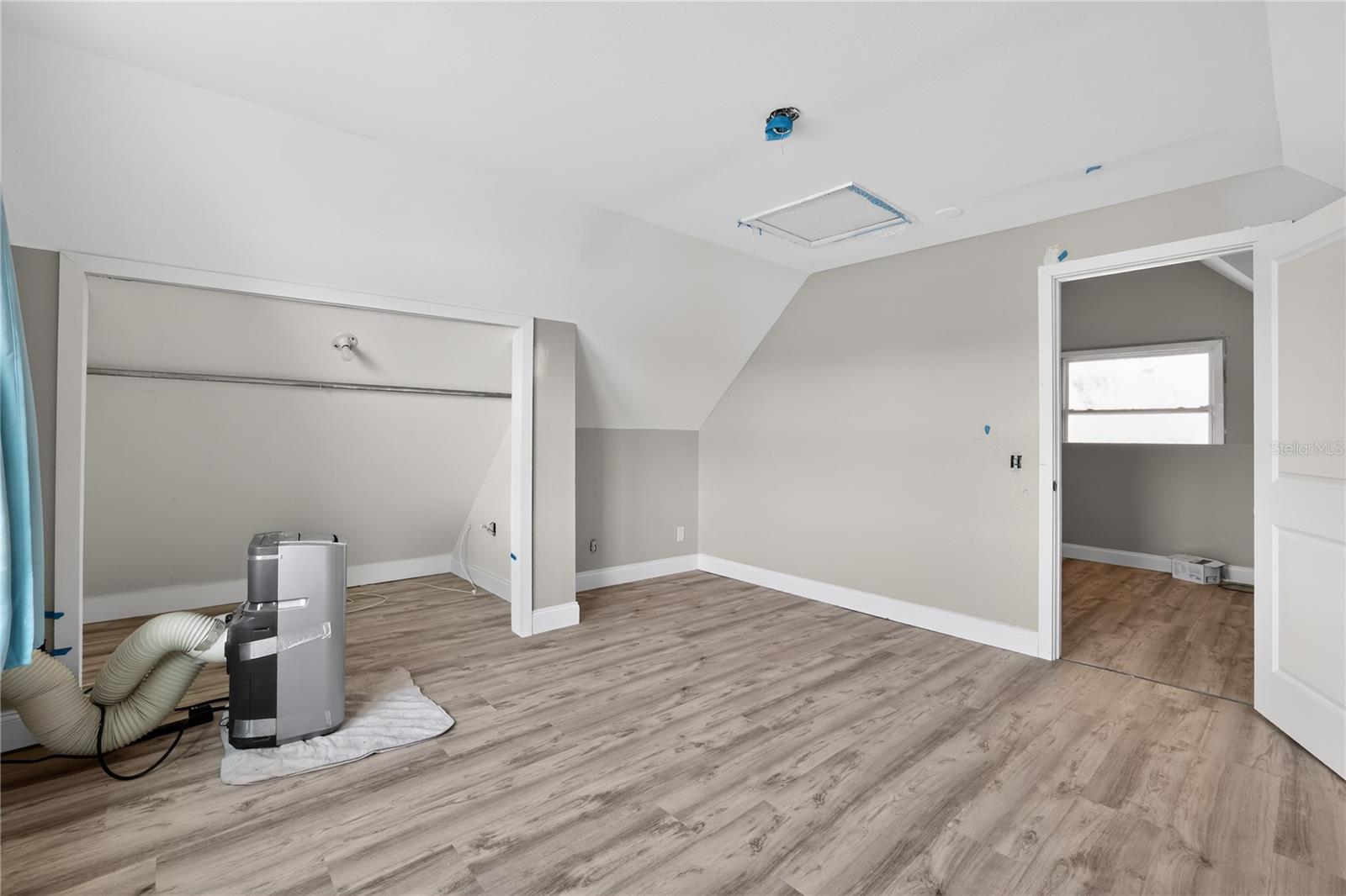 Image 29 of 42 For 8111 Mobley Road