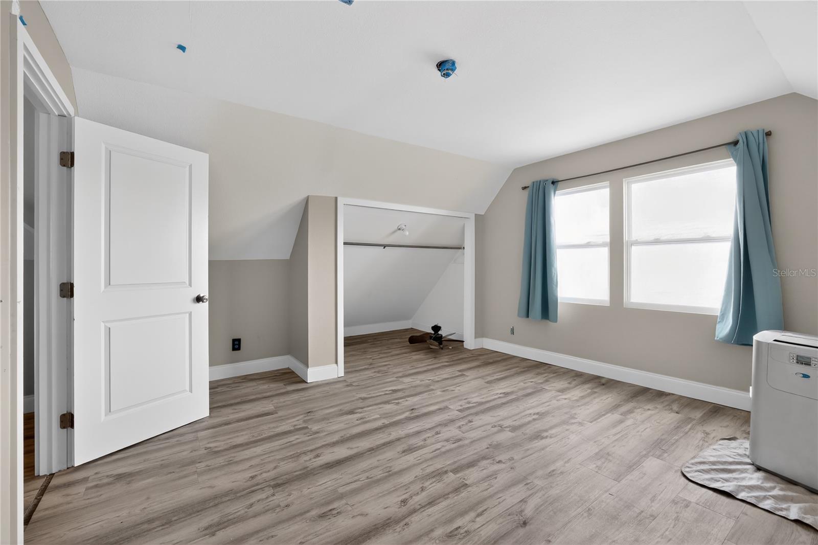 Image 36 of 42 For 8111 Mobley Road