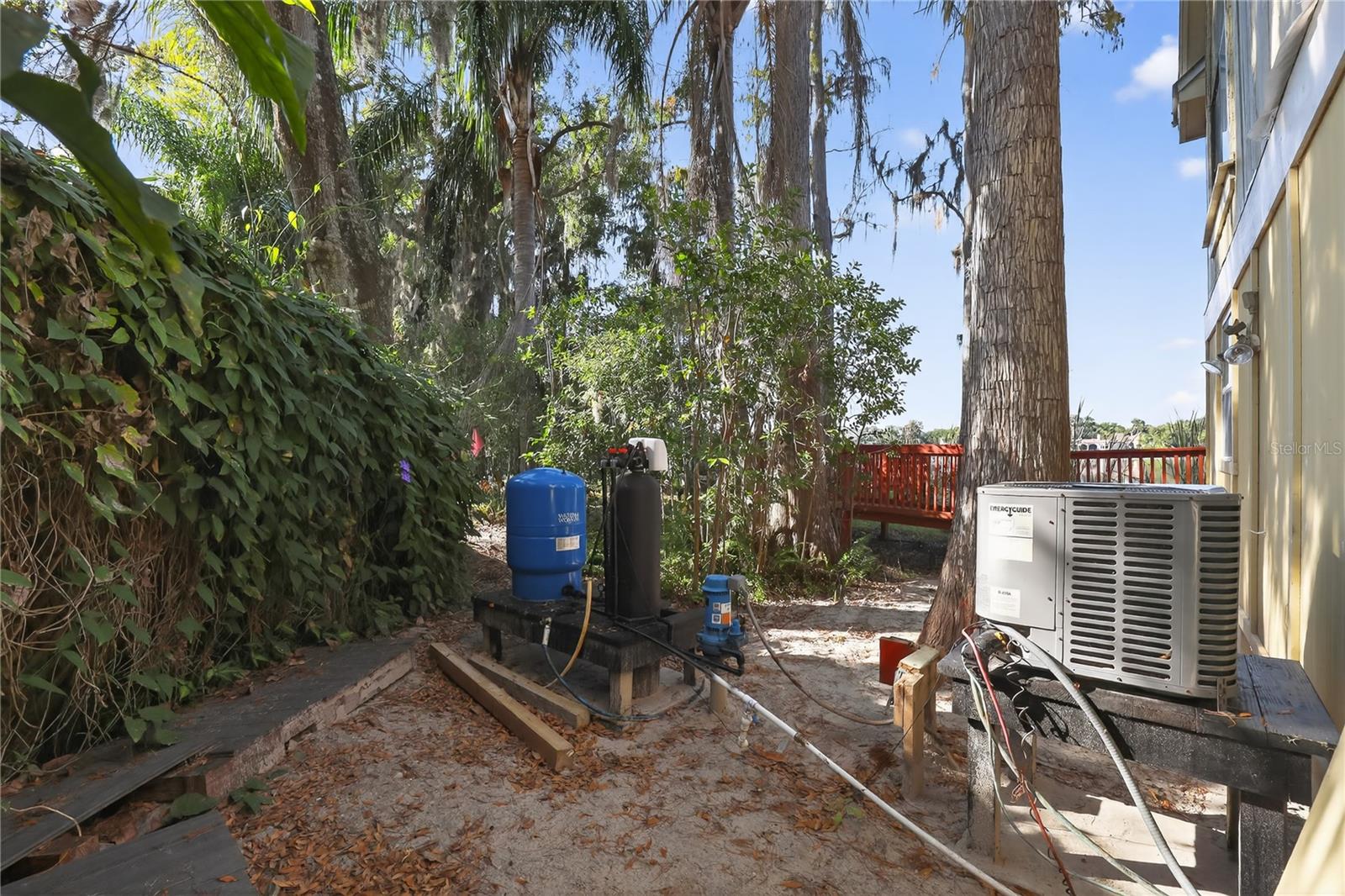 Image 8 of 42 For 8111 Mobley Road