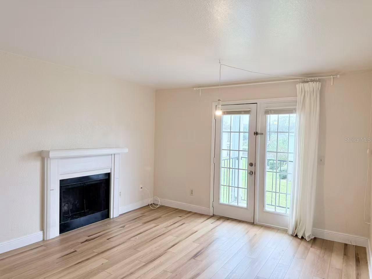 Image 4 of 24 For 2550 Alafaya Trail 6205