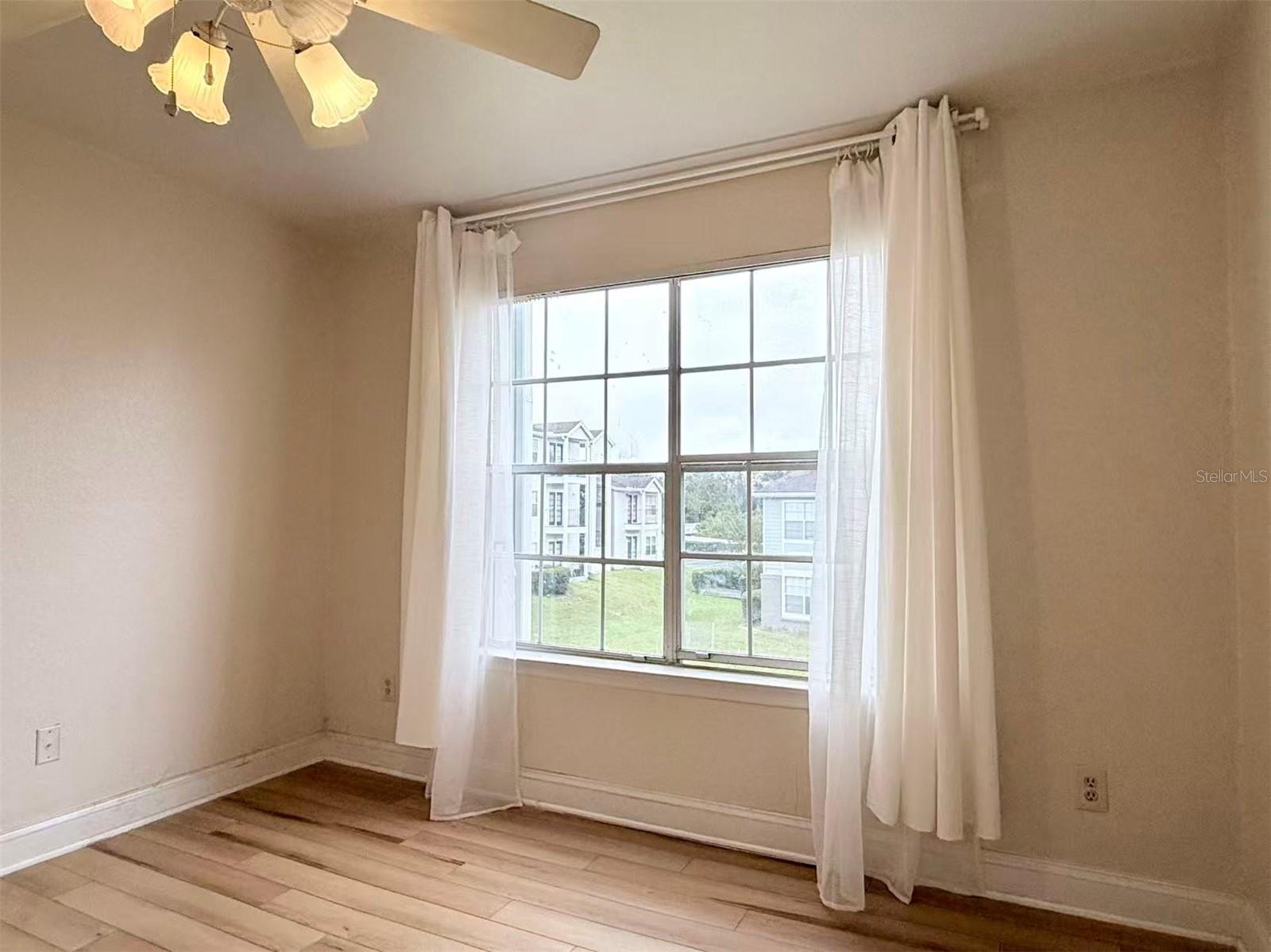 Image 9 of 24 For 2550 Alafaya Trail 6205