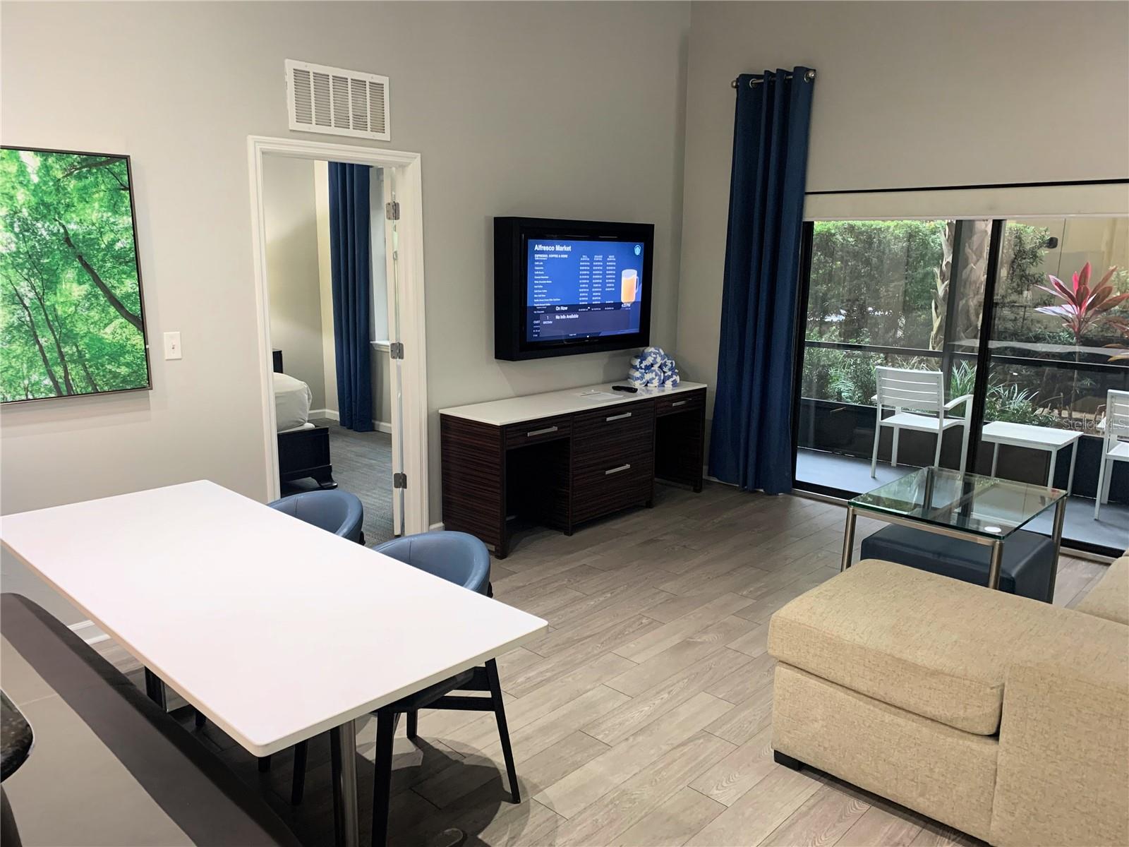 Image 10 of 48 For 14501 Grove Resort Avenue 1105