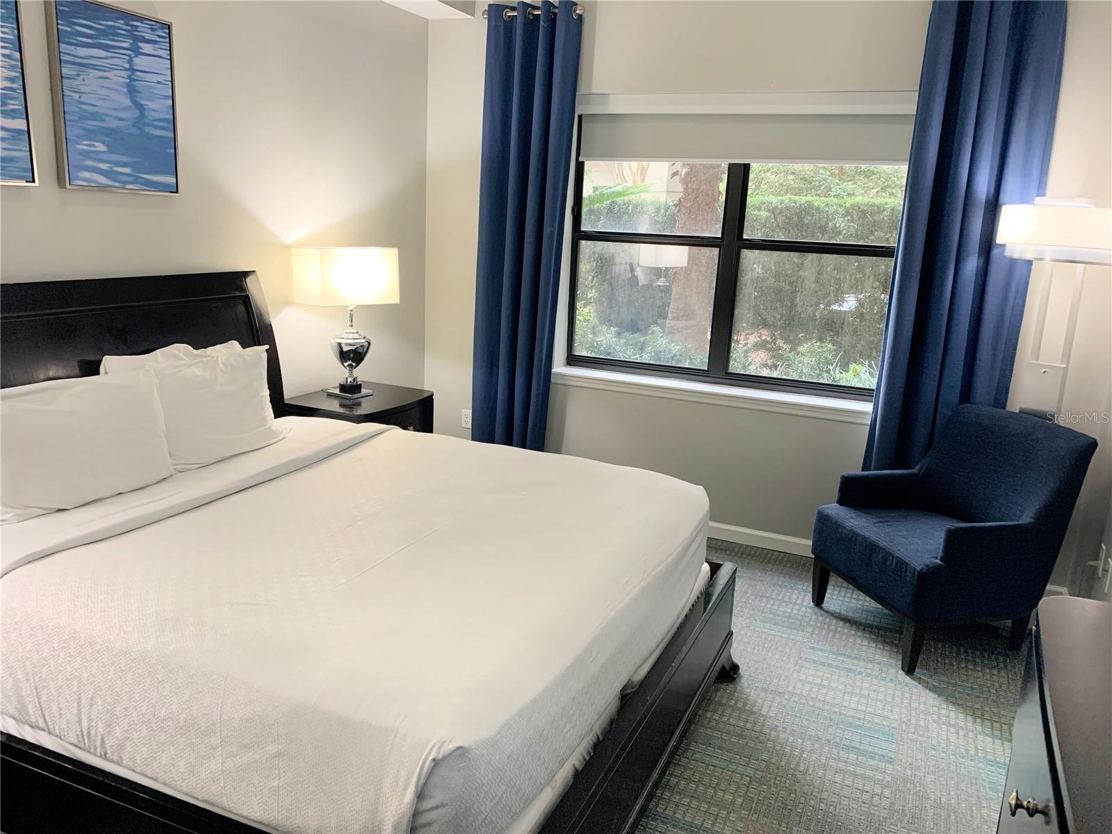 Image 16 of 48 For 14501 Grove Resort Avenue 1105