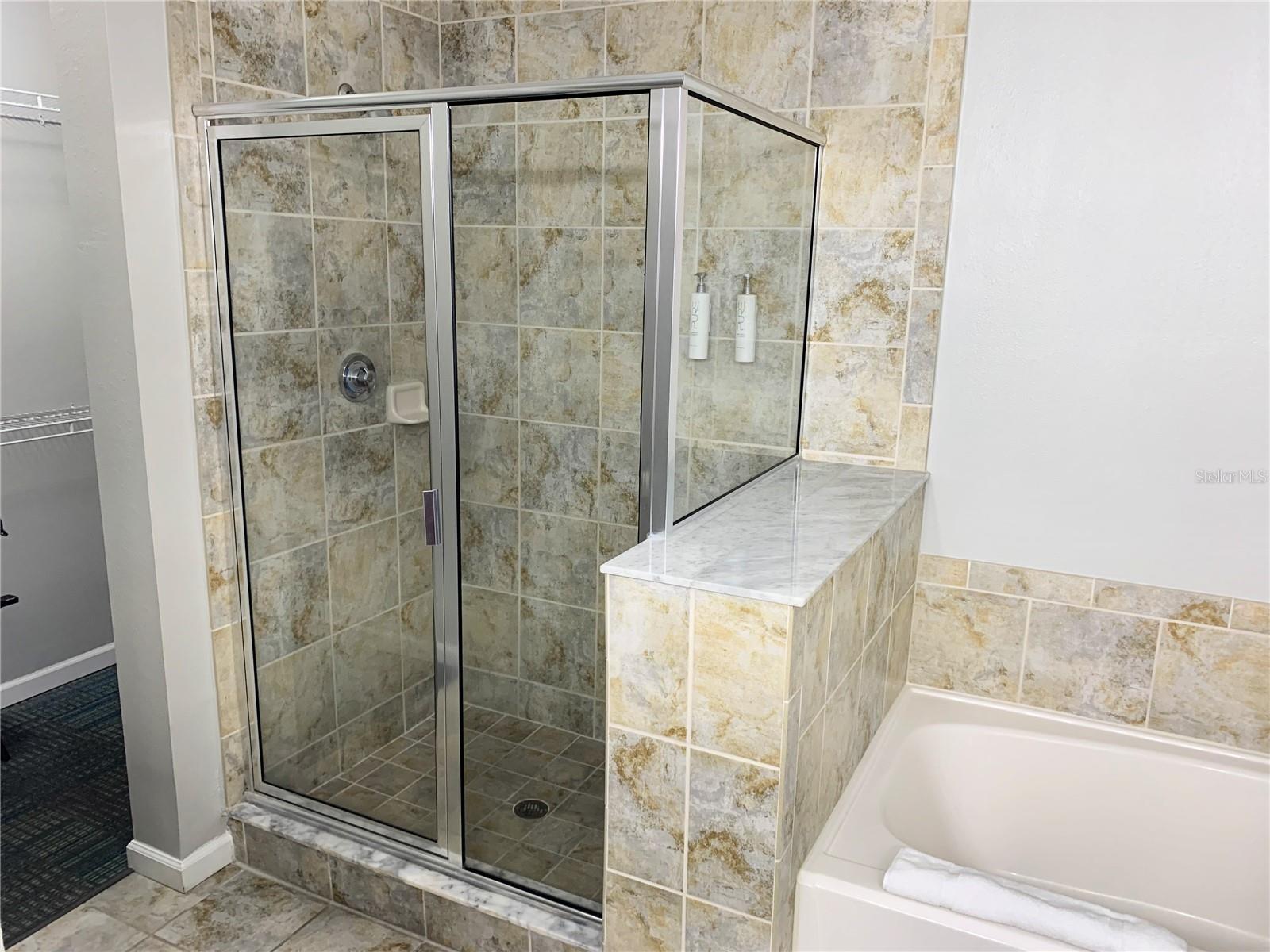 Image 18 of 48 For 14501 Grove Resort Avenue 1105