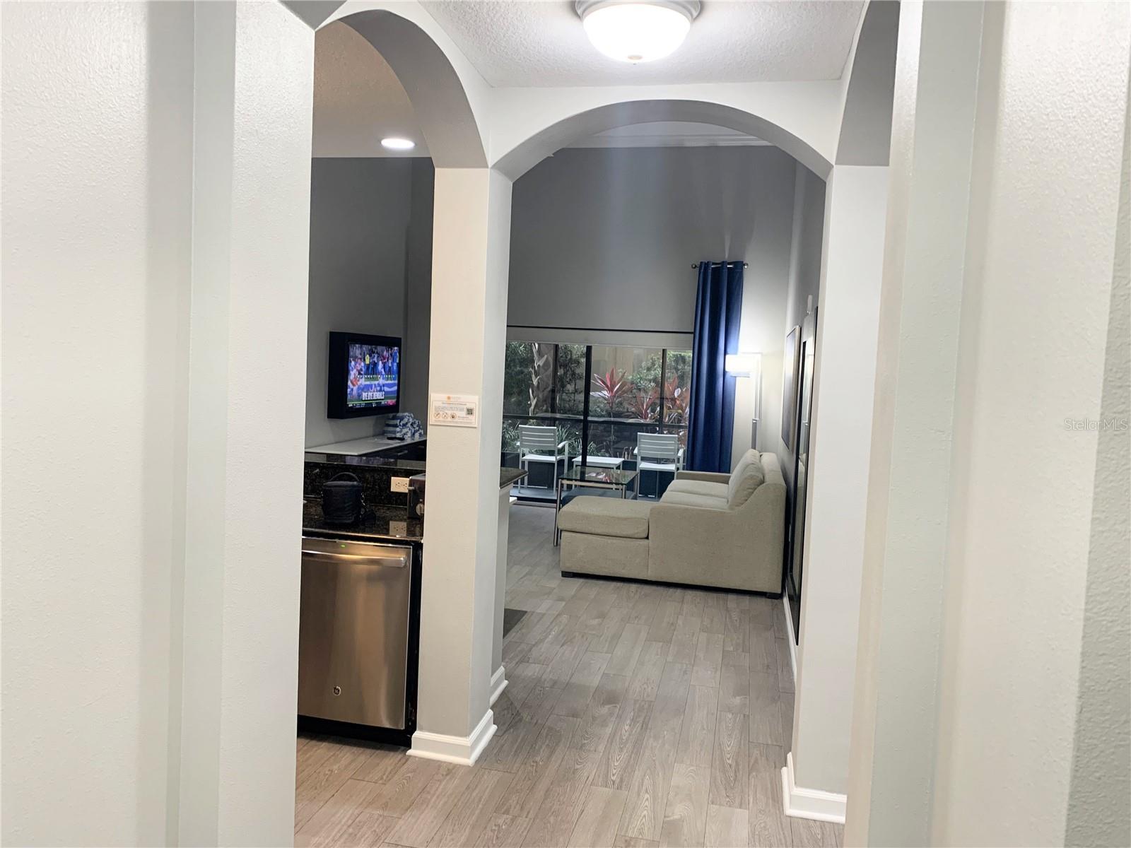 Image 6 of 48 For 14501 Grove Resort Avenue 1105