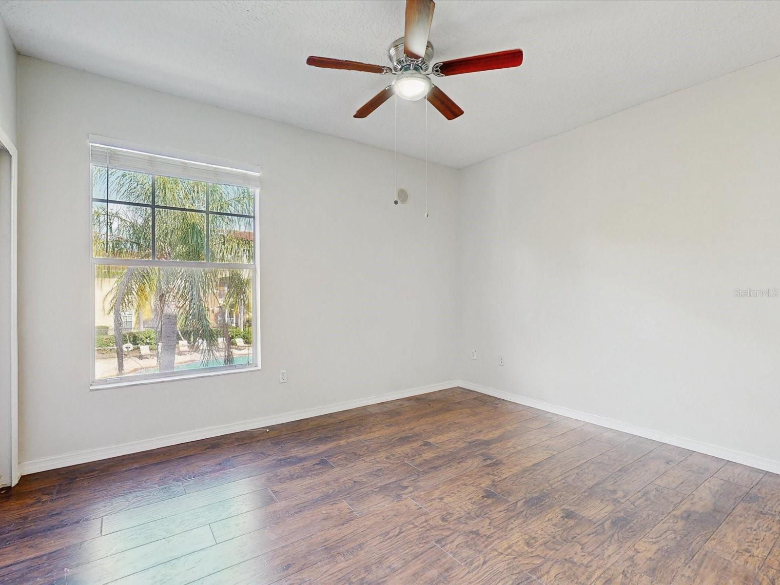 Image 18 of 27 For 5578 Metrowest Boulevard 203