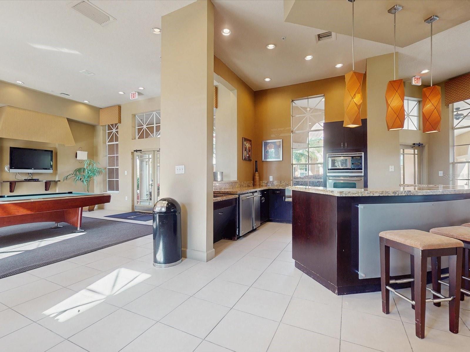 Image 23 of 27 For 5578 Metrowest Boulevard 203