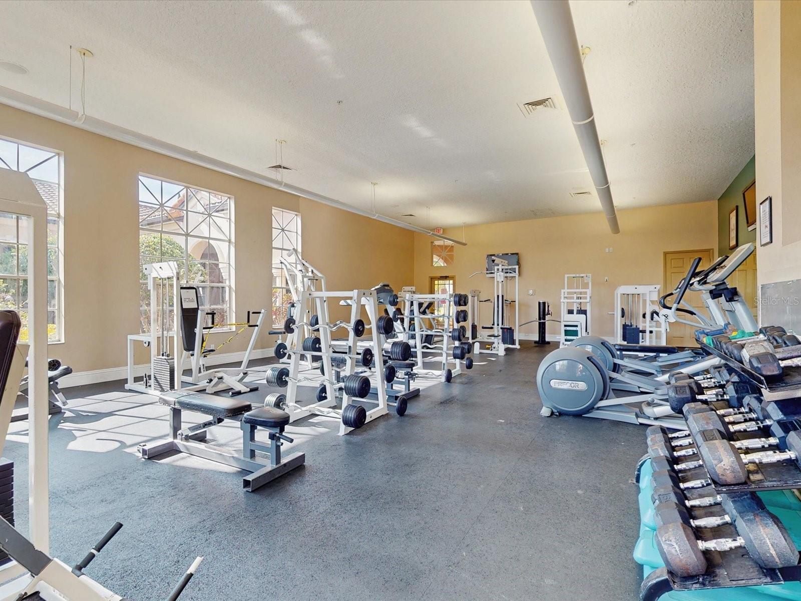 Image 24 of 27 For 5578 Metrowest Boulevard 203