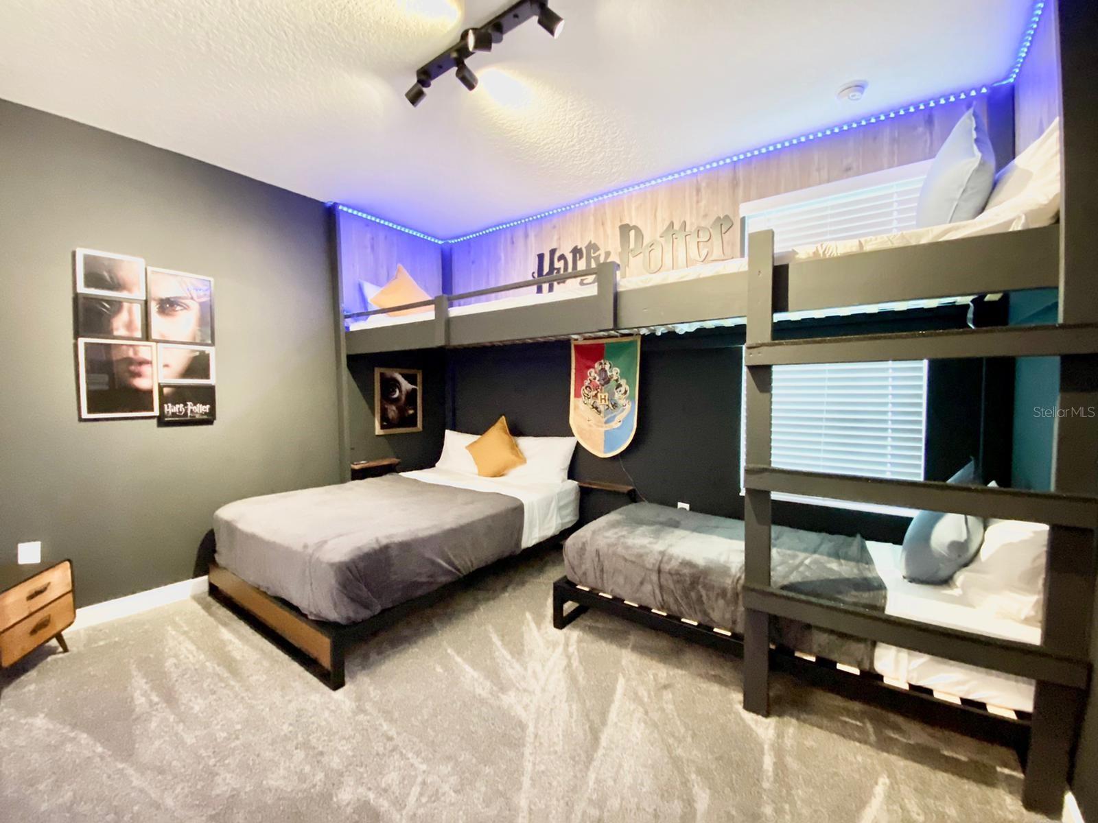 Image 14 of 30 For 8983 Backswing Way