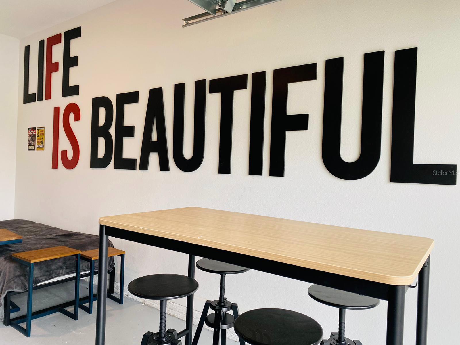 Image 18 of 30 For 8983 Backswing Way