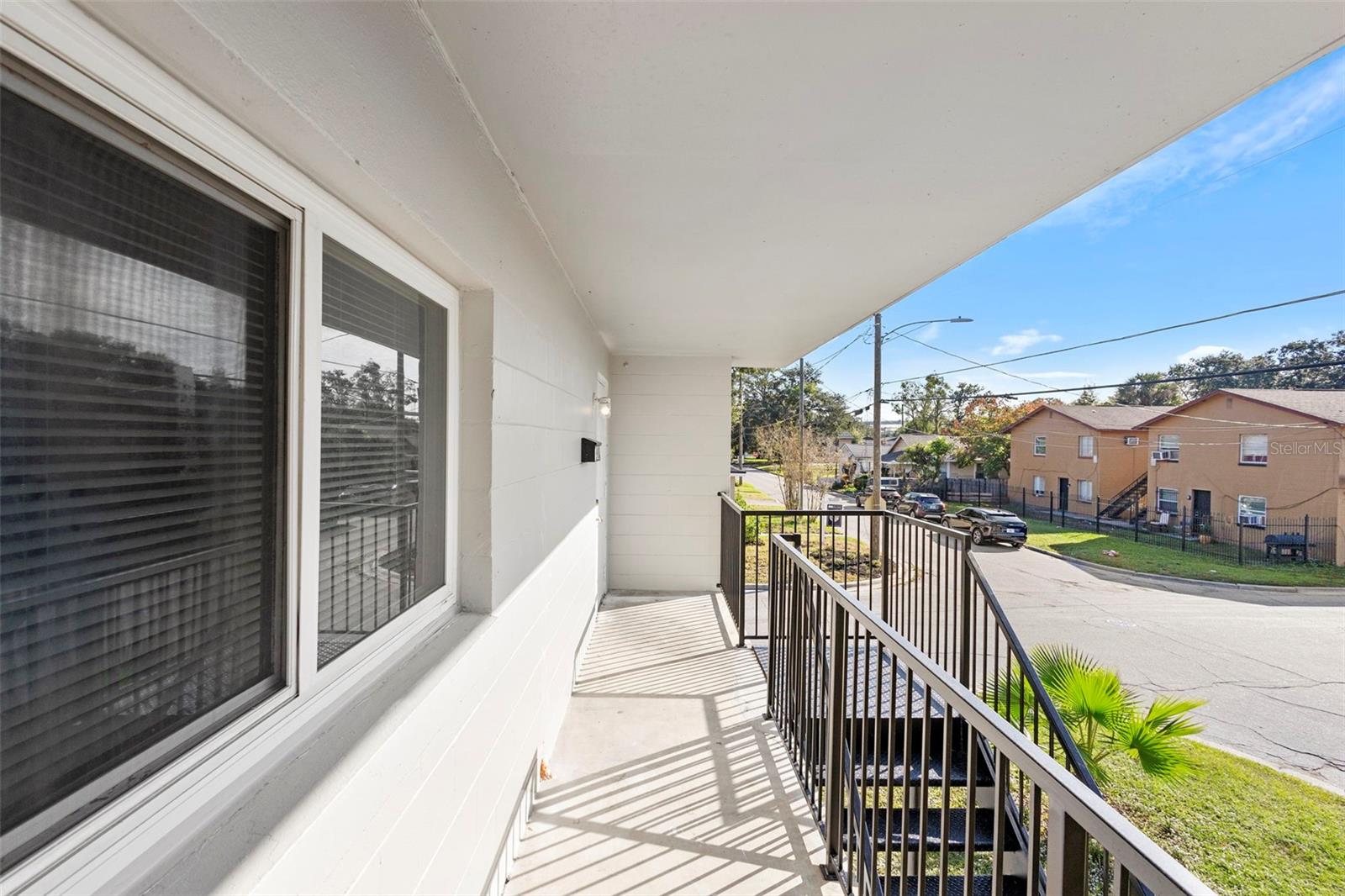 Image 20 of 26 For 901 Colyer Street A & B